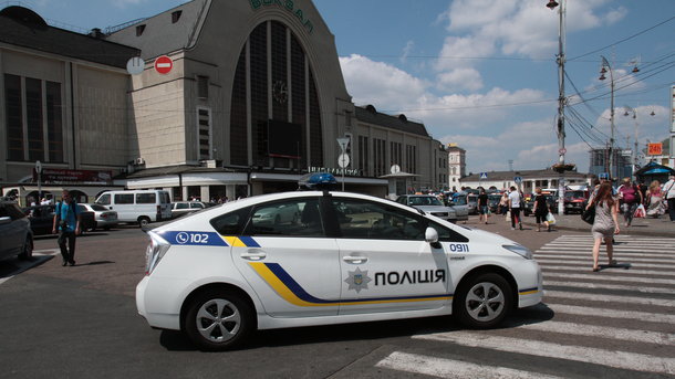 Столичная милиция разыскивала мину в поезде Киев-Львов
