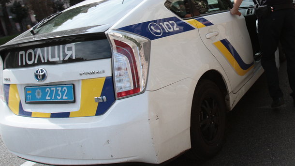 В Киеве около метро Минская похитили мужчину