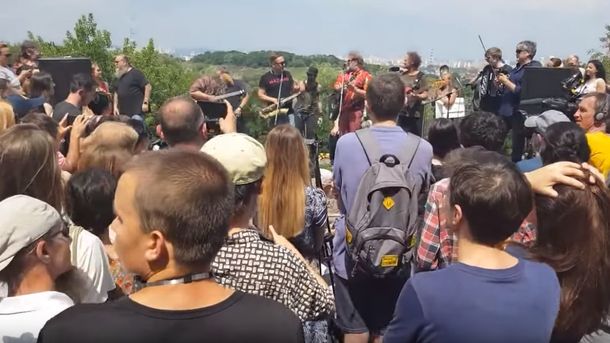 Борис Гребенщиков выступит с бесплатным концертом в Киеве на Пейзажной аллее
